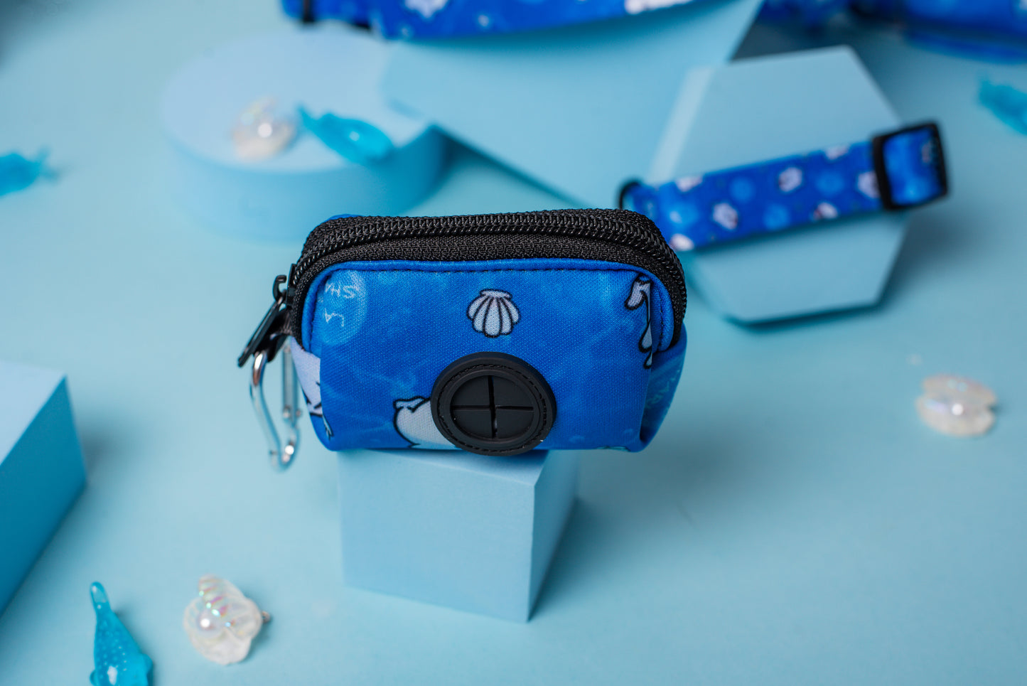 Land Shark Poo Bag Holder
