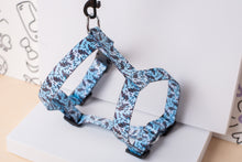 Load image into Gallery viewer, Blue Lightning Adjustable H Shape Harness
